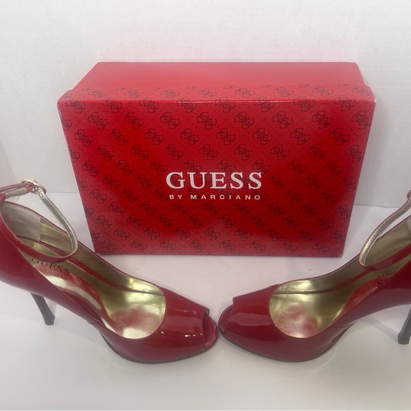 Sexy GUESS ankle strap RED patent heels - Picture 10 of 14